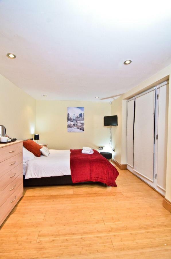 Hotel Thames View House Surrey Quays Londyn Zewnętrze zdjęcie